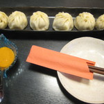 ネパール家庭料理 ホワイトヒマラヤ - モモ　￥550