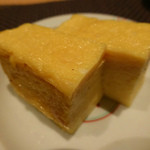 築地すし好 JIN仁 - 焼き立ての玉子焼き