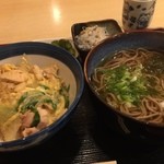 Otafukushokudou - 親子丼とそばのセット