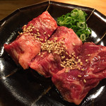 炭火焼肉ホルモン 徳臓 - 2015.6. ハラミ　ハーフ（\450+外税）