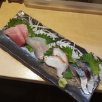 Tsukiji De Dondon - 刺身１人前７８０円税込