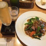 Kicchina Ndokafe Emaburu - 茶美豚のソテーと、スパークリング