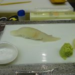 善すし　젠스시 - ヒラメ　本ワサビ