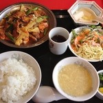 中華料理 東王 - 日替りランチB650円