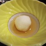 五代目 野田岩 銀座 - 口直しの大根おろし