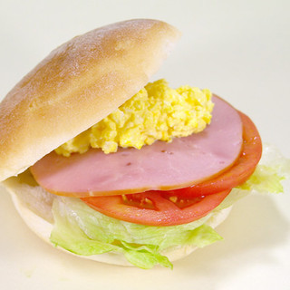 パン市場 浜田分店_0