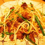 ちむぐくる - 煮込みあばら肉焼きそば