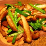 ちむぐくる - チラガーの炒めもの