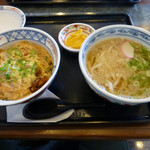 天霧 - 唐揚げ親子丼セット（2015.06　第一回投稿）