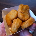 マクドナルド - タイ産になって、硬く味が落ちたチキンマックナゲット