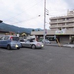 ピッツェリア　エイゴロ　伊予三島 - 駐車場はお店の隣にあります