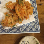 喬司 - 桜えびとみつばかきあげ