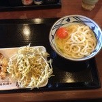 丸亀製麺 - 釜玉うどん＆天ぷらる