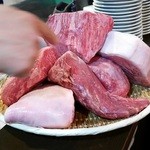 SATOブリアン - 佐藤さんが部位を説明してくれます♪