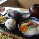 和食レストランとんでん - 刺身・天ぷら膳