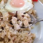 洋食 バルン - ガーリックライスのガーリック抜きと言った感じ