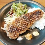 Marushe - 牛肉のグリエ　1,680円　2015/06