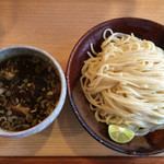 山崎麺二郎 - つけ麺大盛り（上方から）