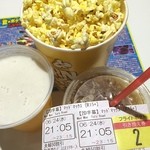 T・ジョイ SEIBU 大泉 フード＆ドリンク - ポテト待ち~w
映画っス(´ ↂ⃙⃙⃚ꇴↂ⃙⃙⃚ `≡´ ↂ⃙⃙⃚ꇴↂ⃙⃙⃚ `)