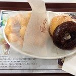 ミスタードーナツ - ドーナッツ100円セール
