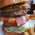 ダブルロットバーガー　アップ