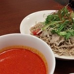 ビーダブリュー カフェ - 夏野菜と豚しゃぶ肉の冷製豆乳坦々つけそば