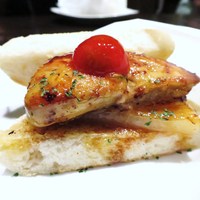 鉄板焼 grow 六本木店 - フォアグラバーガー