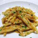 うにの塩漬けのトロフィエ