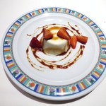 ヴィンチェロ - パンナコッタ 苺とキャラメルソース