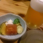 海蔵 - お通しと生ビール