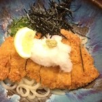 おろしトンカツぶっかけ（800円）