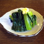 そば処　花の里 - おそばの前に出てきました、多分水かけ菜です