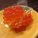 梅乃寿司 - いくら