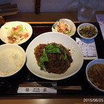 華家 - 2015.6.25(木)11時半 日替りランチ830円(o^^o)
      香り華やかな華家さん(o^^o)　