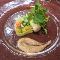 古我邸 - 冷たいオードブル　鎌倉野菜のテリーヌ　軽く燻製をかけた松輪のタコのカルパッチョ
                　タラコの入ったタプナードソースと香草オイル