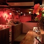 アフロネスト - 女性同士やカップルに人気のゆったり広めのカウンター‼