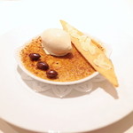 レストラン エテルニテ - アーモンドとヘーゼルナッツのクレームブリュレ ジャスミンのアイスクリーム添え '15 5月上旬