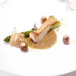レストラン エテルニテ - 鳥取県産ヒラメのポワレ グリーンアスパラガス ホタルイカのソース '15 5月上旬