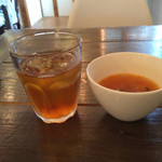 boji - 野菜のスープとお茶