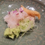 くろぎ - 鱧のタタキと鱧の骨の唐揚げ