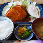 チーズハンバーグ定食