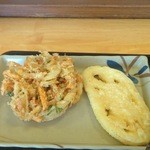 はなまるうどん 静岡聖一色店 - 野菜かきあげとレンコン