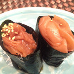 鮨 千寿 - 南高梅の軍艦巻き
      ほのかに甘い！