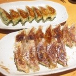ぎょうざ 歩兵 祇園本店 - 