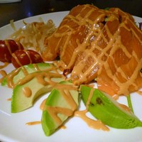過門香 點 有楽町イトシア店 - アボカド入りサーモンサラダ（TENスタイル）　
