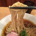 Japanese Soba Noodles 蔦 - 細麺もぴったりと合います。
