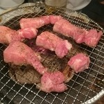 もつ鍋とホルモンの店 ホルモン食堂　六条店 - 