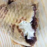 サザエうす皮たい焼 - 鯛ちゃん から チーズが