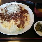 桃太楼 - 爆弾チャーハン(800円)