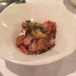 新じゃが芋のリヨネーズ